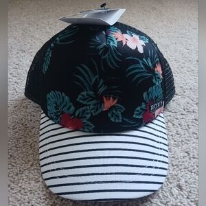 NEW roxy hat tropical hawaiian flowers